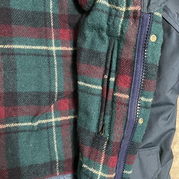 VTG Woolrich Chore Coat Mens L Blue Down Tartan Plaid Flannel Lined Barn Jacket - Picture 14 of 17